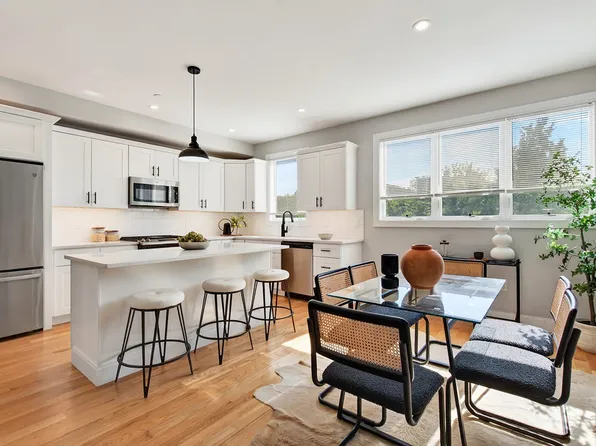 123 Centre St #4, Dorchester Center, MA 02124