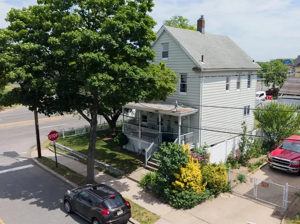 33-35 Pulaski Pl, Hackensack, NJ 07601