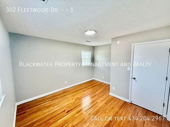 5th image of 302 Fleetwood Dr APT 1