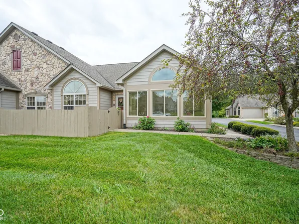 1119 Deerbrook Trl, Greenwood, IN 46142