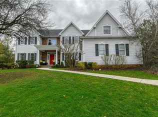 148 Blackberry Dr, Hudson, OH 44236
