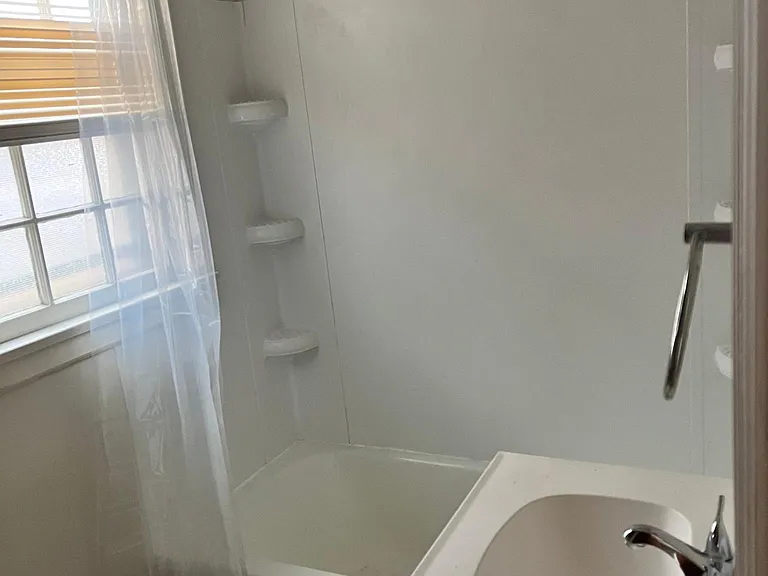 549 S Roosevelt St — Photo 5