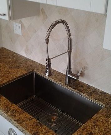 4th image of 4015 Ventnor Dr #G
