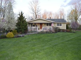 40 Ninth St, Flagtown, NJ 08821