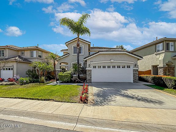 2nd image of 442 Fallbrook Ave