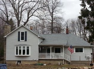 5511 Galbraith Line Rd, Croswell, MI 48422