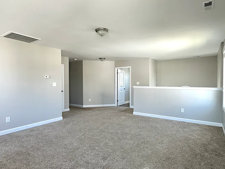6008 Crown Ridge Ct — Photo 16