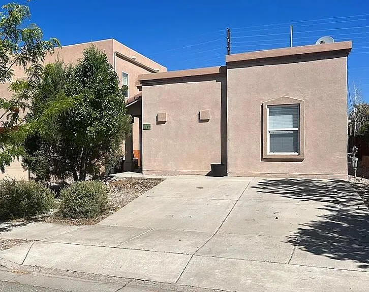 4092 Sandia Vista Rd — Photo 1
