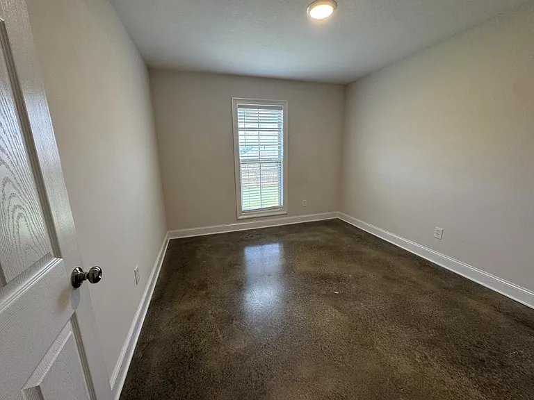 224 Hemingway Cir — Photo 10