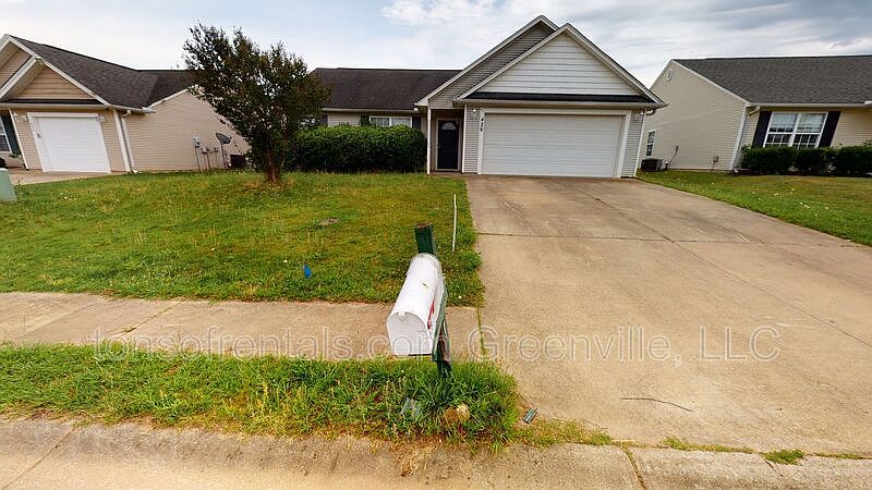 1st image of 426 Bentridge Dr