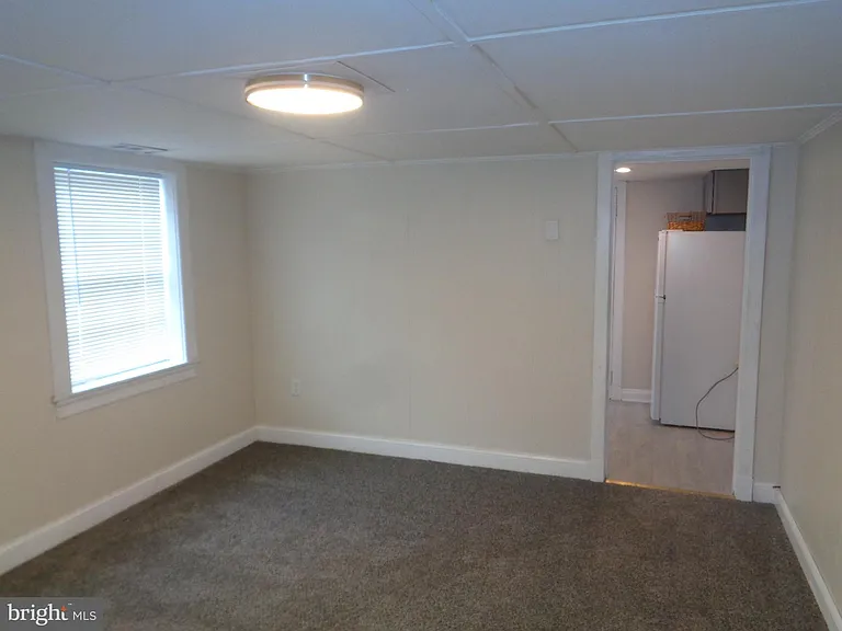 2800 Linwood Ave #D — Photo 4