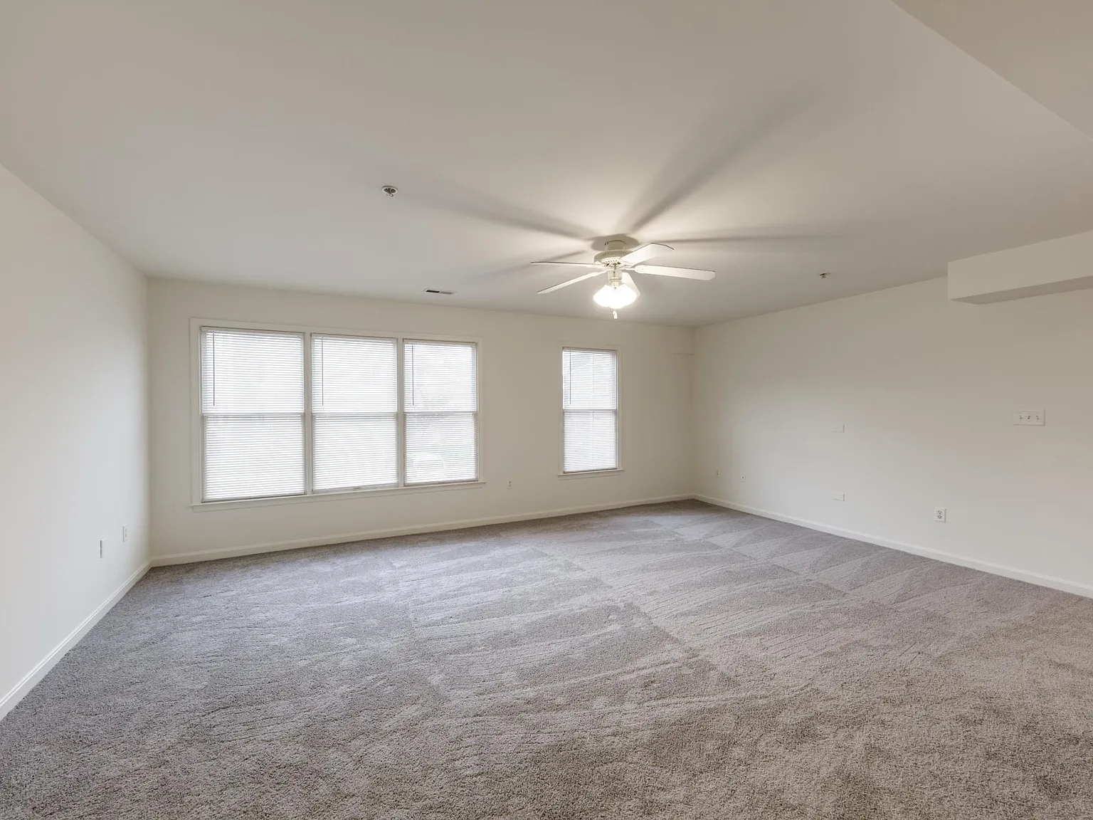 Brookmeade Apartments — Photo 4
