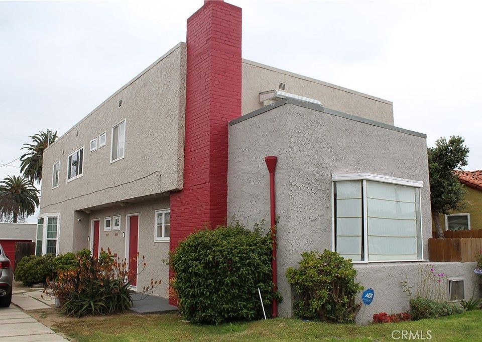 1st image of 3435 W 75th St