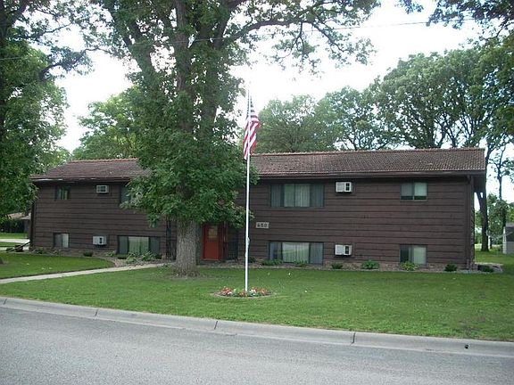 5th image of 650 1st Ave NW