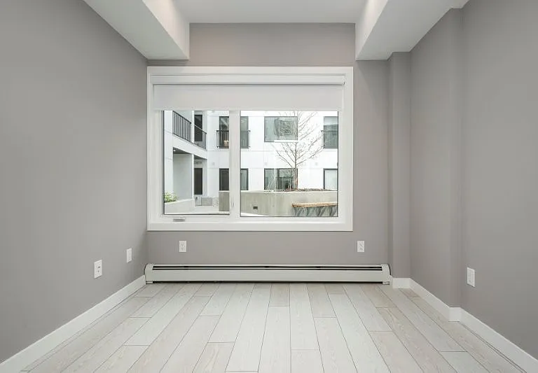 310 15th Ave SW #106 — Photo 9