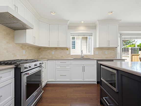 4th image of 31431 Southern Dr