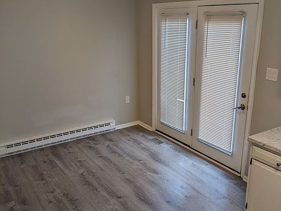 2nd image of 1-40 Raleigh Ct #36