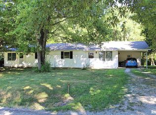 301 S Hunt Rd, Carbondale, IL 62902