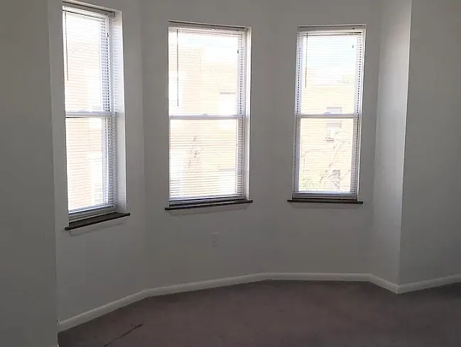 Front room facing street side