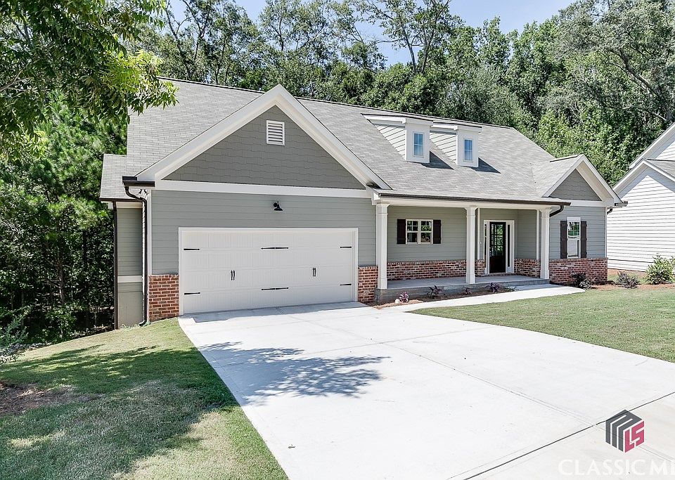 1st image of 645 Lakeview Bend Cir #49