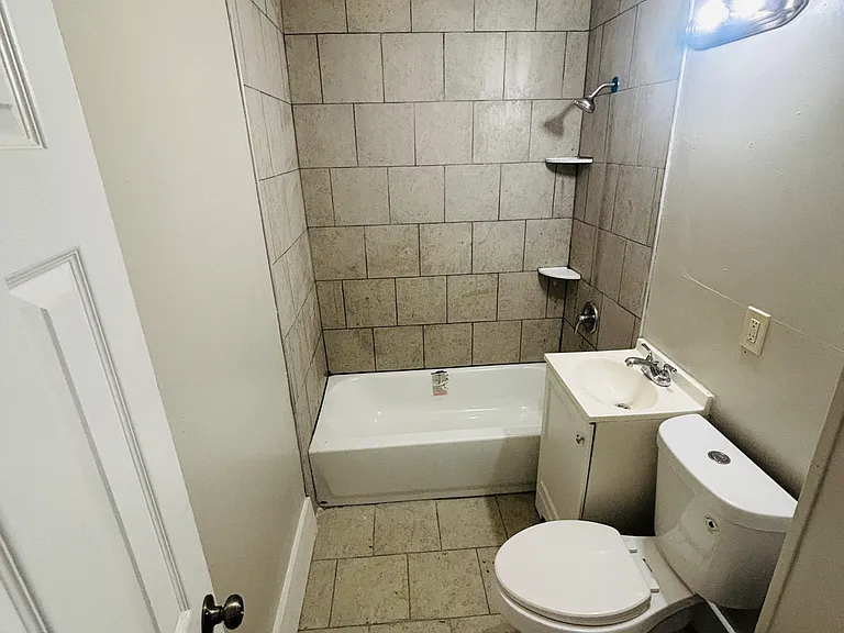3603 Sunrise St — Photo 2