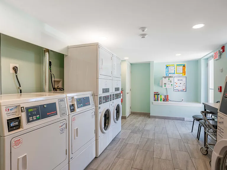 Cloverdale Park Apartments, LLC — Photo 13
