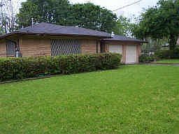 1st image of 2310 Creston Dr