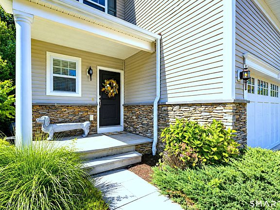 2nd image of 560 River Road #30