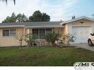 458 SW 2nd Ave, Boynton Beach, FL 33435