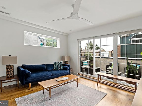 5th image of 1012 S Randolph St Unit 5