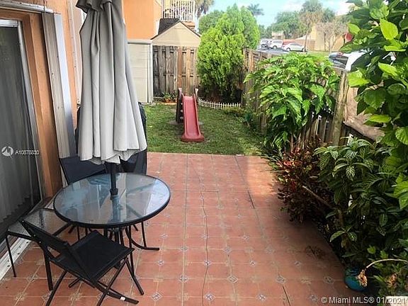 3rd image of 4360 NW 79th Ave APT 1E