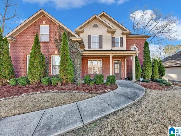 128 Red Bay Dr, Maylene, AL 35114