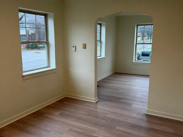 (undisclosed Address), Erie, PA 16502