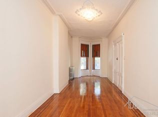390 5th St #1, Brooklyn, NY 11215