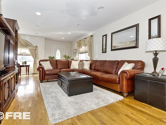 2nd image of 7304 Avenue N