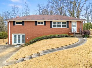 3406 Woodview Dr SE, Smyrna, GA 30082