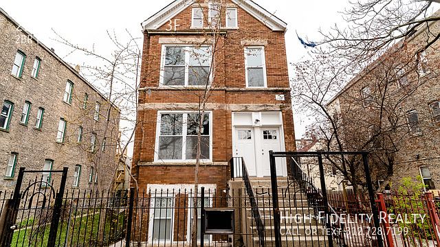 1st image of 2246 S Whipple St #3F