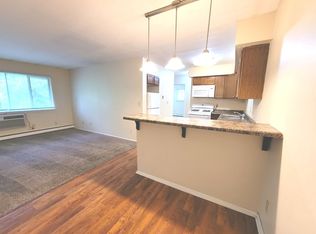 2069 Cambridge, Milwaukee, WI 53202