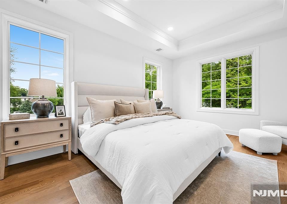 1st image of 19 Gabriel Court #19