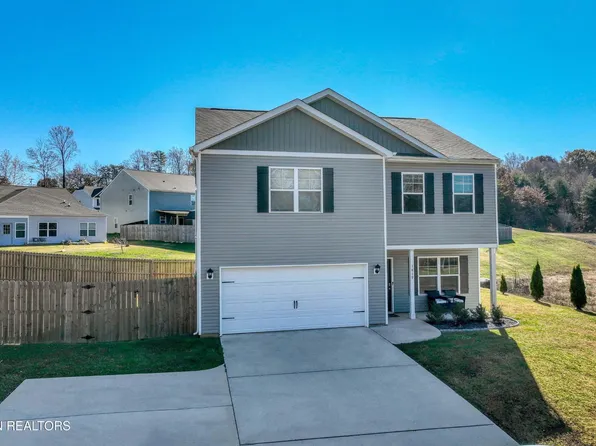1819 Forest Hill Rd, Maryville, TN 37803