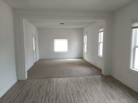 2nd image of 431 W 16th St