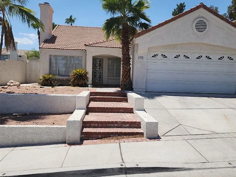 3213 Coral Harbor Dr — Photo 1