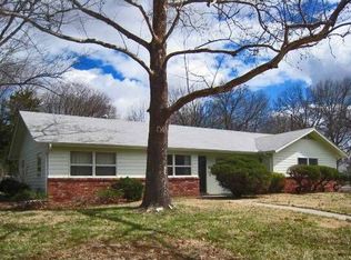 2456 Ohio St, Lawrence, KS 66046