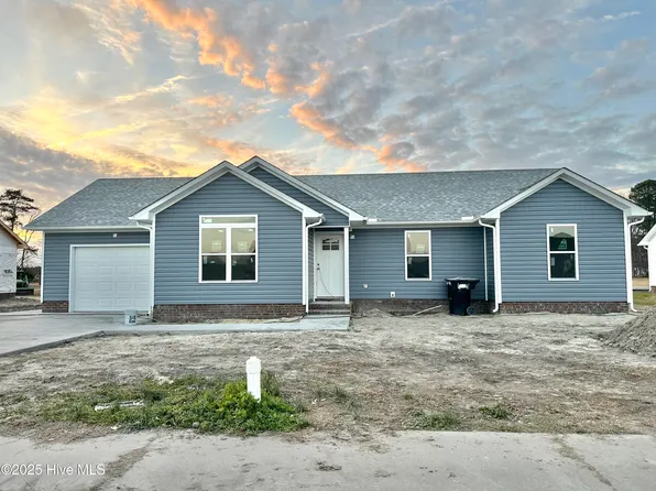 209 Compass Drive, Elizabeth City, NC 27909