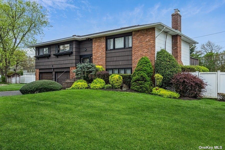 6 Susan Court, Syosset, NY 11791 Zillow