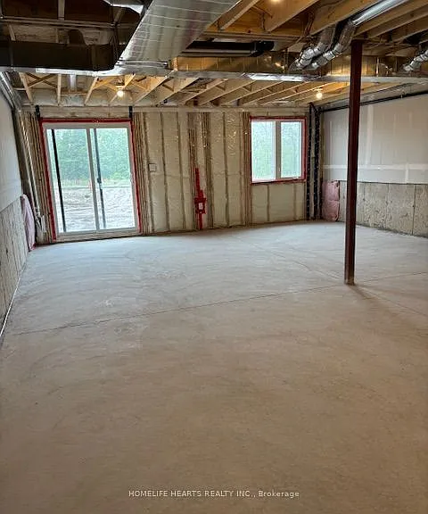 90 Gort Ave — Photo 21