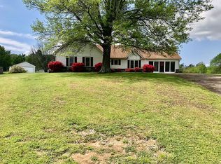 4225 Rollin Oaks Dr, Horn Lake, MS 38637