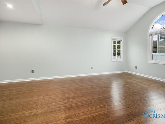 4th image of 1246 Turnbury Ln