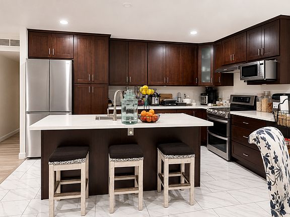 5th image of 9085 Alcosta Blvd APT 319