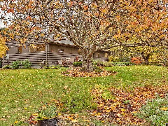 3rd image of 12001 10th Ave NW